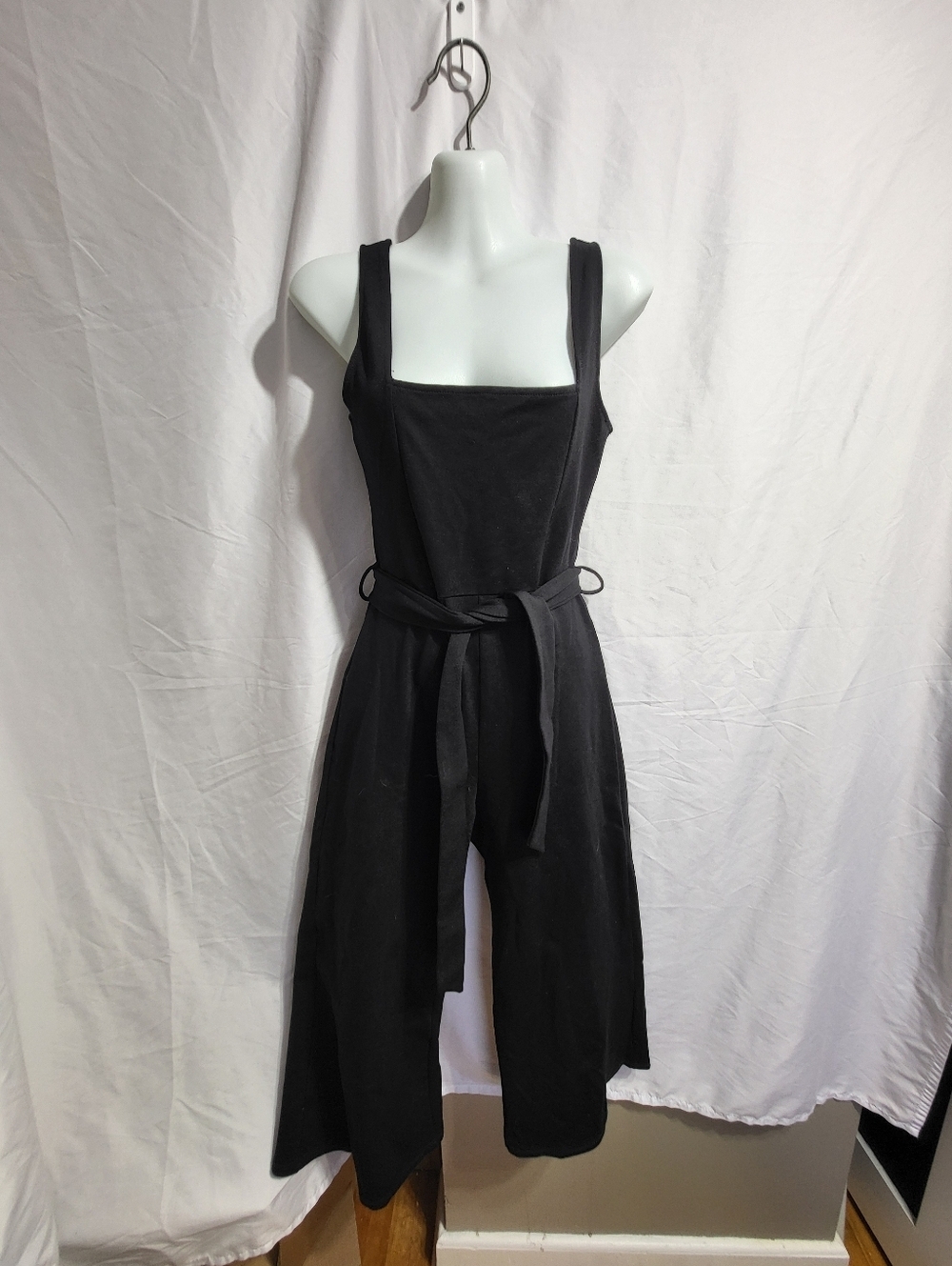 Roller Coster Black Square-Neck Sleeveless Tie-Waist Jumpsuit, Size Small